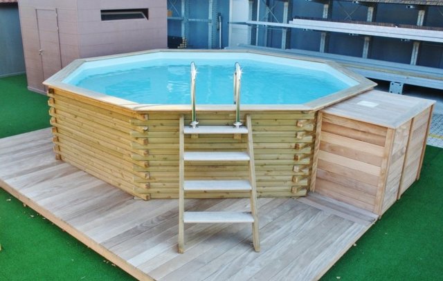 Piscina in legno pro & contro